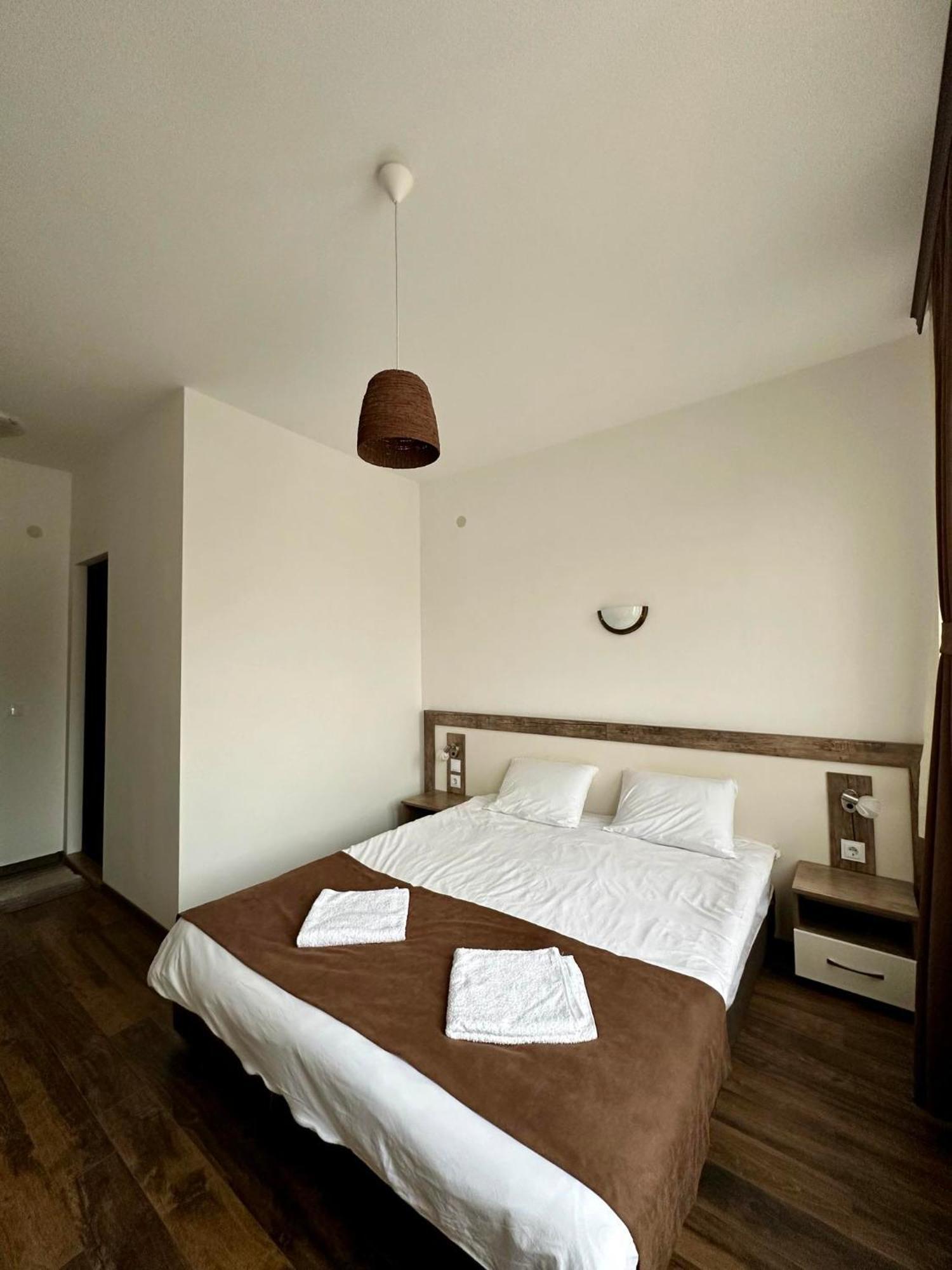 Бялата Къща Hotel Csakalarovo Kültér fotó
